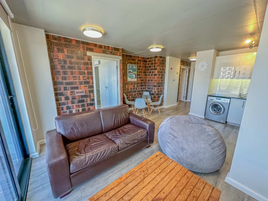 To Let 2 Bedroom Property for Rent in Observatory Western Cape